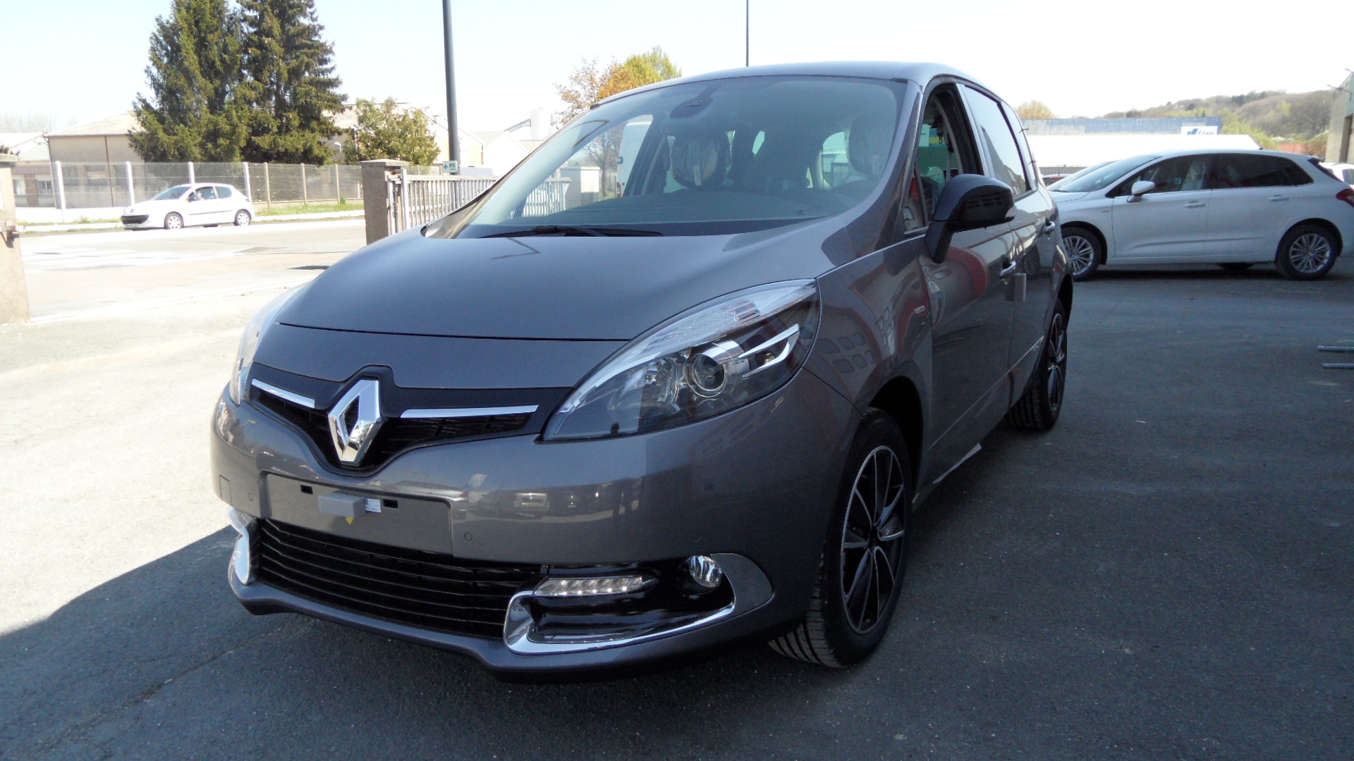 renault scenic 2013